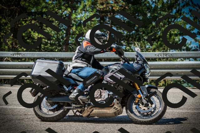 202507201046-DSC05210_c1_