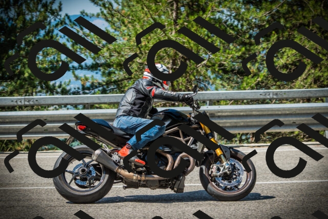 202507201047-DSC05214_c1_