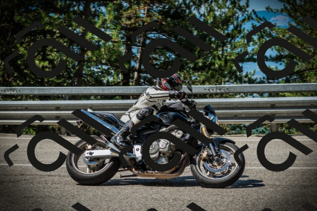 202507201047-DSC05217_c1_