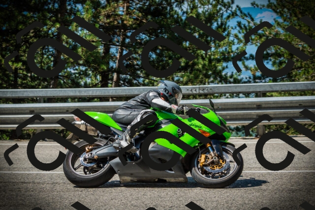 202507201047-DSC05235_c1_