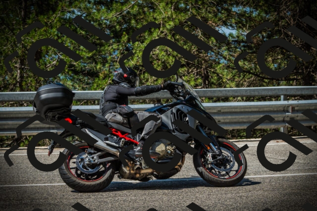 202507201047-DSC05238_c1_