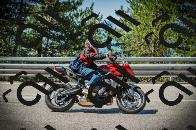 202507201055-DSC05403_c1_