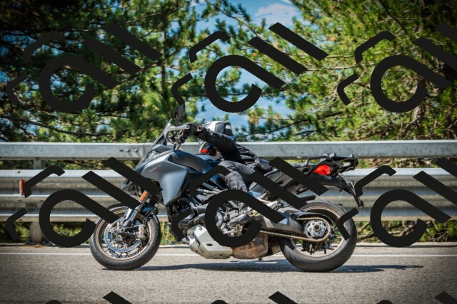 202507201057-DSC05447_c1_