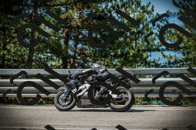 202507201058-DSC05456_c1_