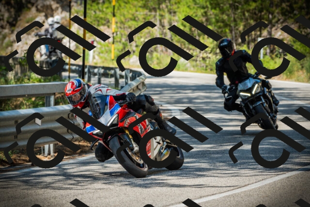 202507201112-DSC05767_c1_