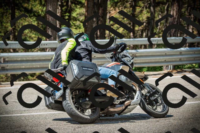 202507201136-DSC06265_c1_