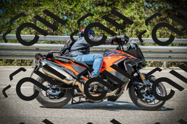 202507201138-DSC06279_c1_