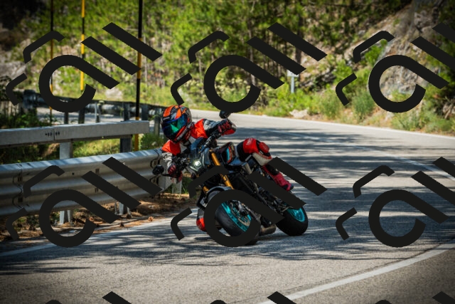 202507201142-DSC06370_c1_