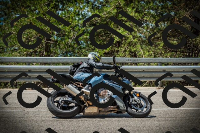 202507201144-DSC06405_c1_