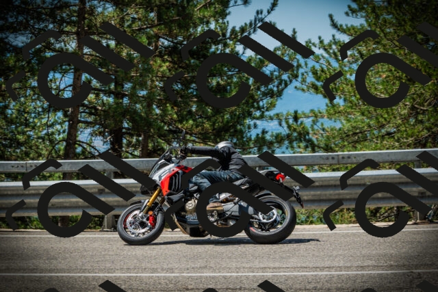 202507201149-DSC06497_c1_