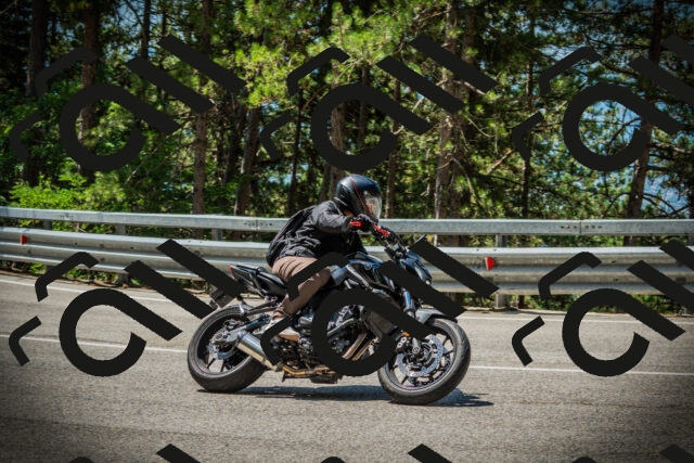 202507201154-DSC06580_c1_