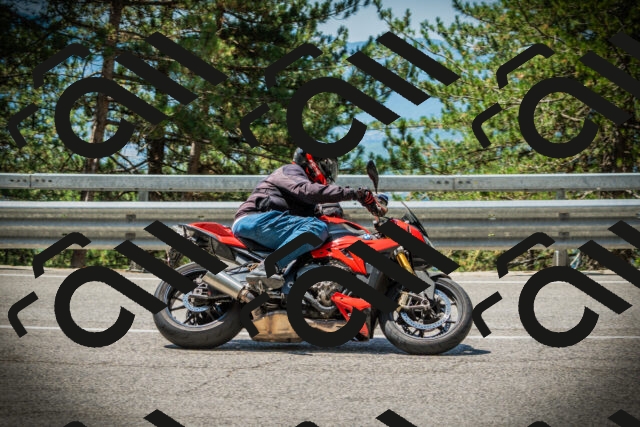 202507201201-DSC06700_c1_