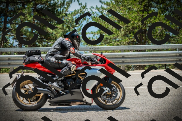 202507201244-DSC07514_c1_