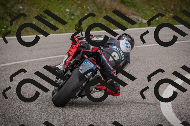 20250726102430-_5000154_am_