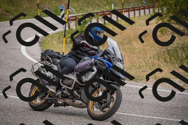 20250726102715-_5000159_am_