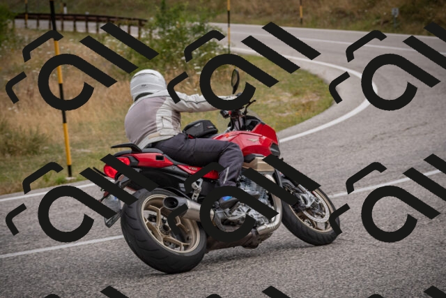 20250726102717-_5000164_am_