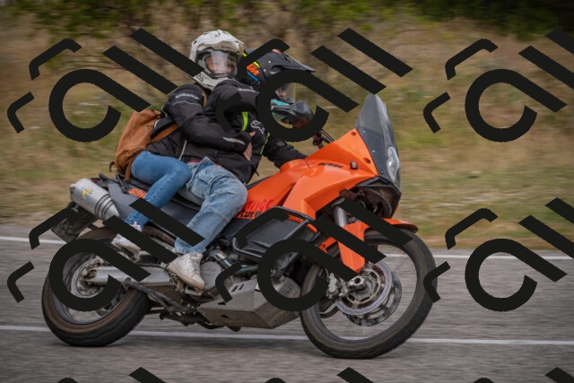 20250726103837-_5000194_am_