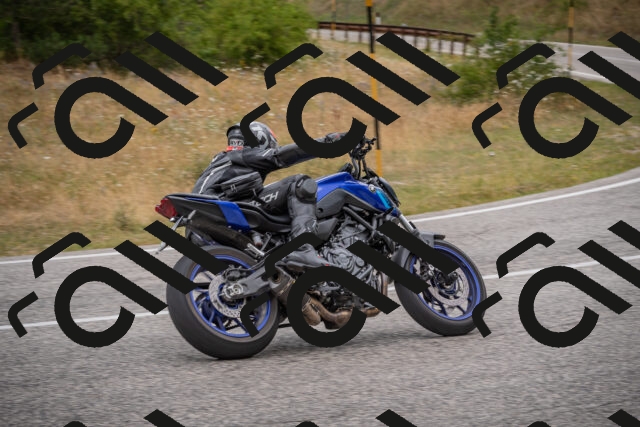 20250726104730-_5000215_am_