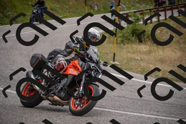 20250726105123-_5000221_am_