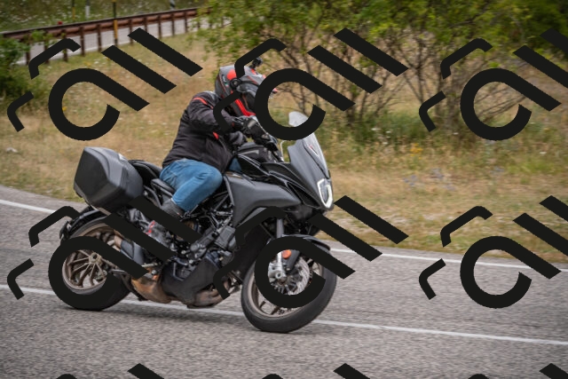 20250726105125-_5000225_am_