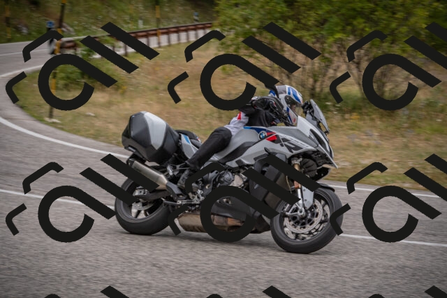 20250726105125-_5000227_am_