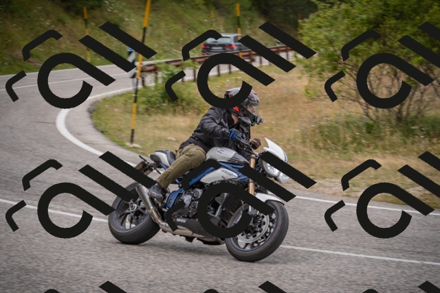 20250726105612-_5000245_am_