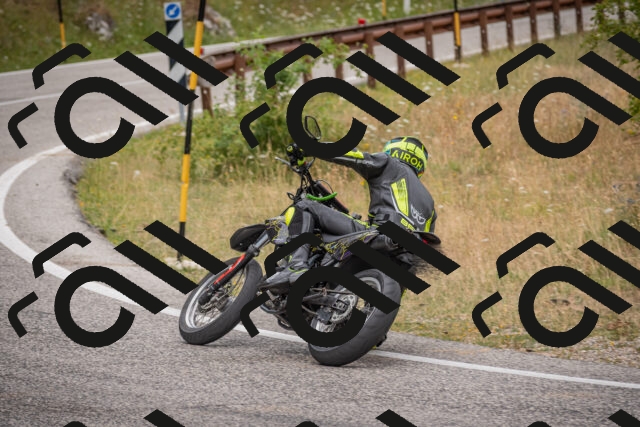 20250726105728-_5000251_am_