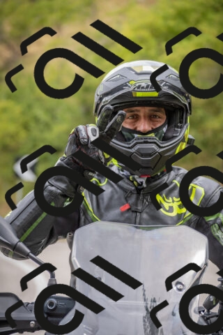 20250726105834-_5000261_am_