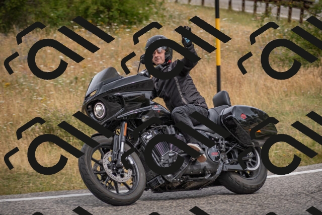 20250726110943-_5000291_am_