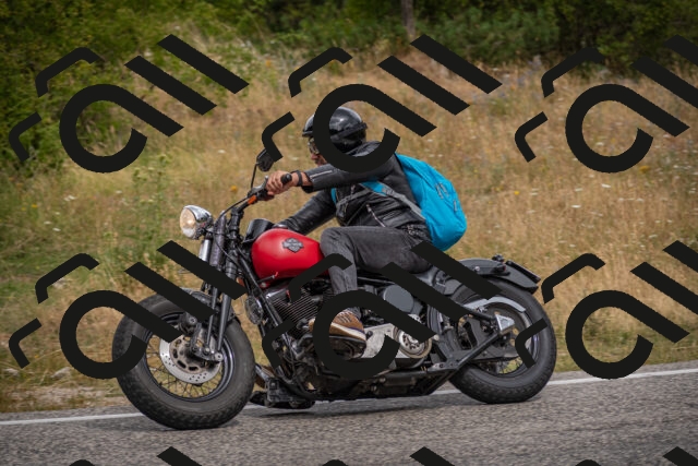 20250726110953-_5000301_am_