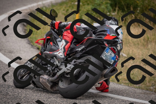 20250726111110-_5000315_am_