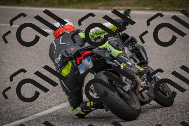 20250726111145-_5000323_am_