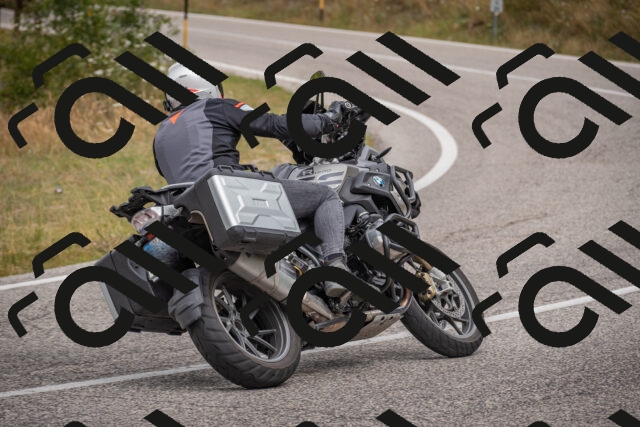 20250726111523-_5000342_am_