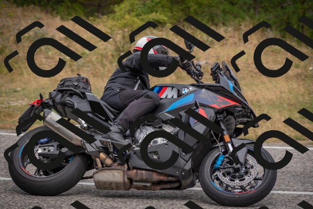 20250726111827-_5000375_am_