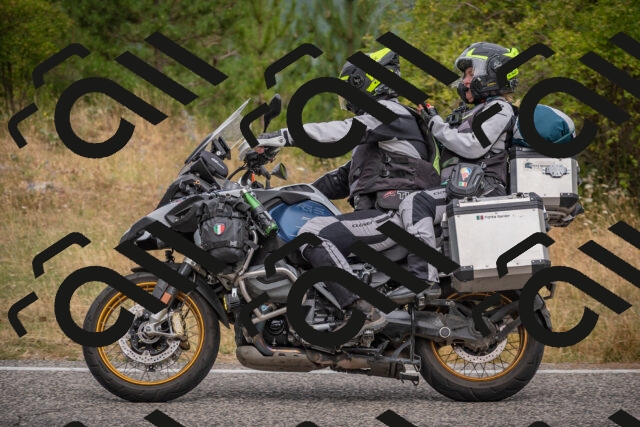 20250726112853-_5000457_am_