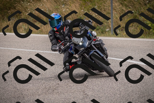 20250726113350-_5000493_am_