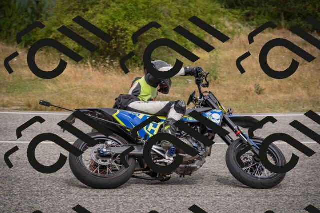 20250726113401-_5000509_am_