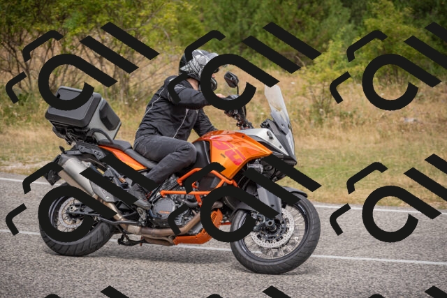 20250726113643-_5000549_am_