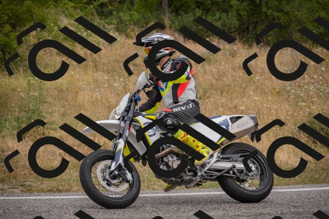 20250726114146-_5000580_am_