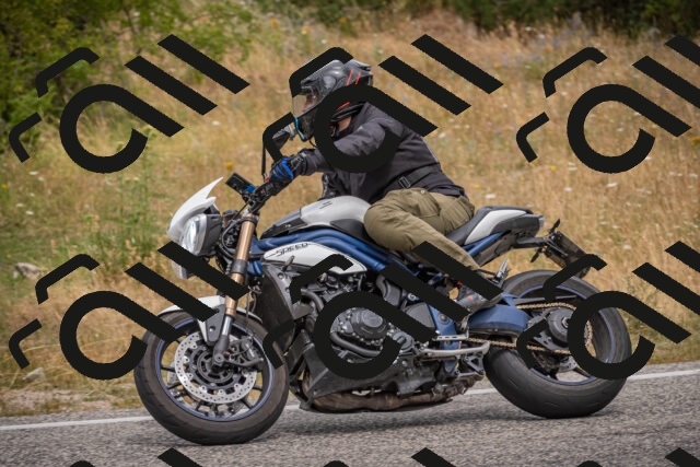 20250726114634-_5000584_am_