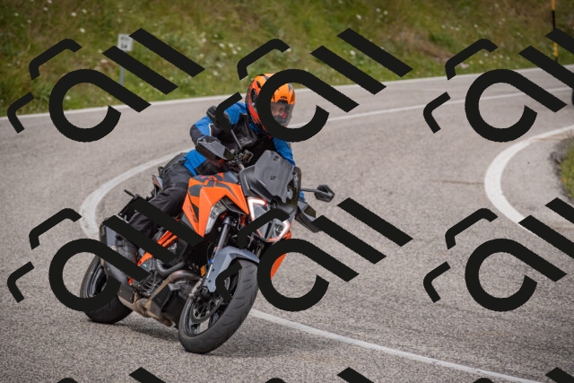 20250726114637-_5000588_am_