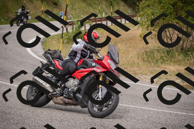 20250726114644-_5000593_am_