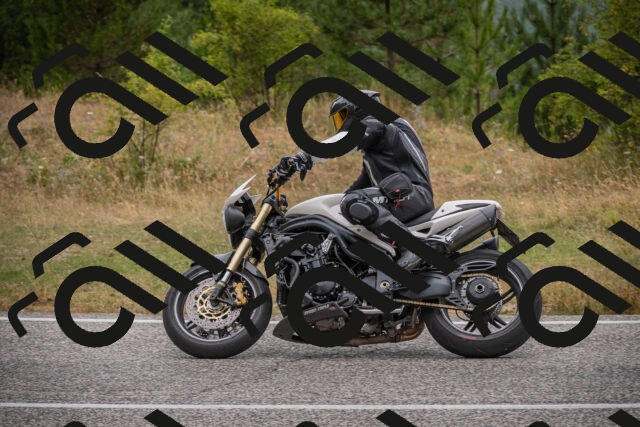 20250726115038-_5000616_am_