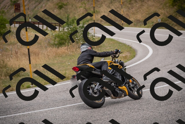 20250726115054-_5000621_am_