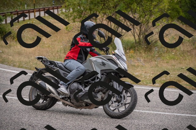 20250726115137-_5000627_am_