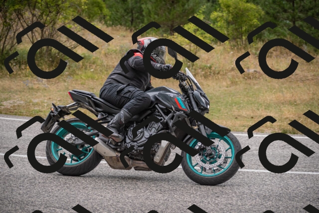 20250726115443-_5000638_am_