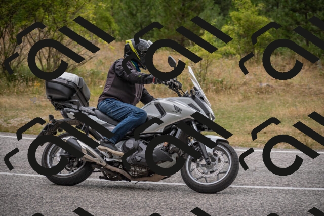 20250726115446-_5000642_am_