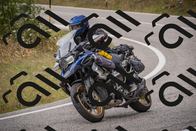 20250726115533-_5000649_am_