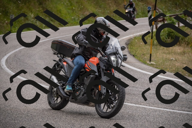 20250726115606-_5000653_am_