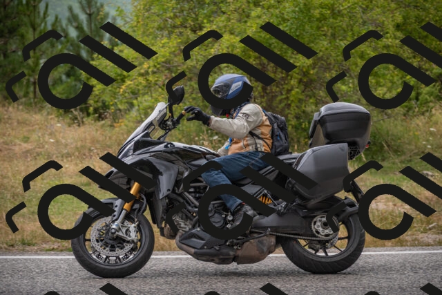 20250726115704-_5000658_am_